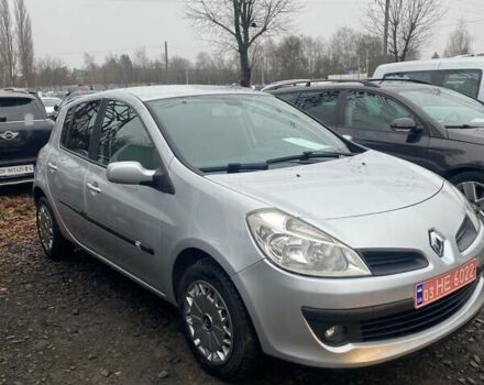 Серый Рено Клио, объемом двигателя 1.6 л и пробегом 180 тыс. км за 6200 $, фото 9 на Automoto.ua