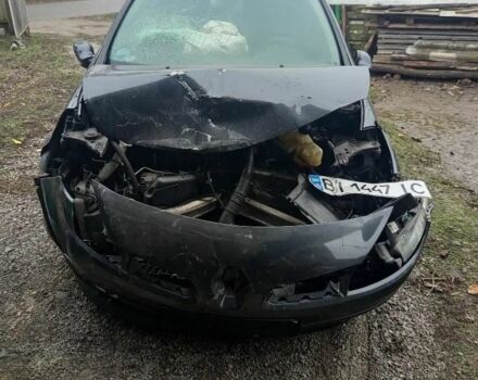 Серый Рено Клио, объемом двигателя 1.6 л и пробегом 267 тыс. км за 1800 $, фото 8 на Automoto.ua