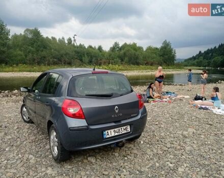 Сірий Рено Кліо, об'ємом двигуна 1.15 л та пробігом 205 тис. км за 3750 $, фото 7 на Automoto.ua
