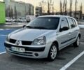 Сірий Рено Кліо, об'ємом двигуна 1.4 л та пробігом 227 тис. км за 3650 $, фото 4 на Automoto.ua