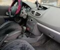 Сірий Рено Кліо, об'ємом двигуна 1.6 л та пробігом 140 тис. км за 6000 $, фото 4 на Automoto.ua