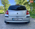Серый Рено Клио, объемом двигателя 1.2 л и пробегом 222 тыс. км за 5700 $, фото 5 на Automoto.ua