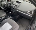Серый Рено Клио, объемом двигателя 1.6 л и пробегом 156 тыс. км за 4350 $, фото 2 на Automoto.ua