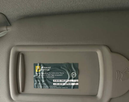 Серый Рено Клио, объемом двигателя 1.6 л и пробегом 160 тыс. км за 6400 $, фото 19 на Automoto.ua