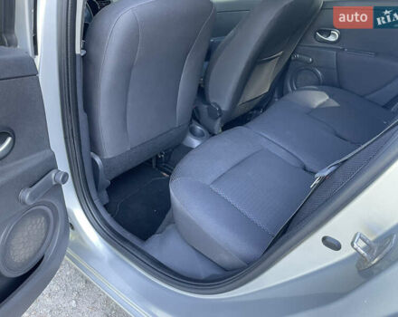 Серый Рено Клио, объемом двигателя 1.2 л и пробегом 222 тыс. км за 5700 $, фото 8 на Automoto.ua