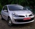 Серый Рено Клио, объемом двигателя 1.6 л и пробегом 195 тыс. км за 6200 $, фото 1 на Automoto.ua