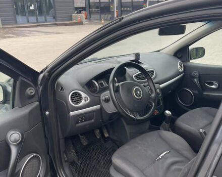 Сірий Рено Кліо, об'ємом двигуна 1.2 л та пробігом 298 тис. км за 3750 $, фото 12 на Automoto.ua