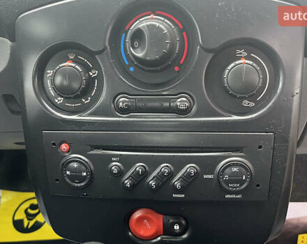 Сірий Рено Кліо, об'ємом двигуна 1.15 л та пробігом 220 тис. км за 3400 $, фото 10 на Automoto.ua