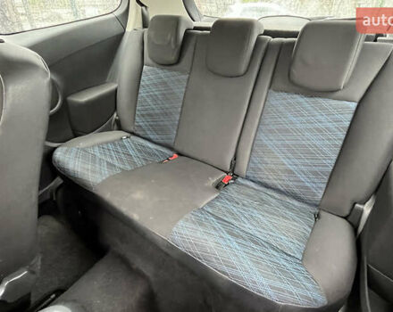 Сірий Рено Кліо, об'ємом двигуна 1.15 л та пробігом 220 тис. км за 3400 $, фото 19 на Automoto.ua