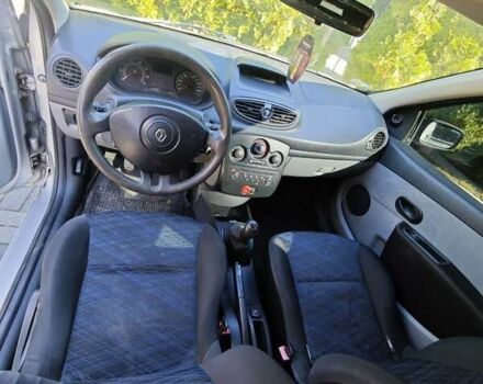 Рено Клио 2007 в Стрые на Automoto.ua Серый Рено Клио, объемом двигателя 1.2 л и пробегом 225 тыс. км за 3250 $, фото 7 на Automoto.ua