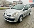 Серый Рено Клио, объемом двигателя 1.5 л и пробегом 177 тыс. км за 5555 $, фото 1 на Automoto.ua