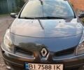 Серый Рено Клио, объемом двигателя 2 л и пробегом 264 тыс. км за 6500 $, фото 1 на Automoto.ua