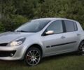 Сірий Рено Кліо, об'ємом двигуна 1.6 л та пробігом 195 тис. км за 5700 $, фото 2 на Automoto.ua