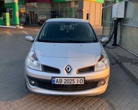 Серый Рено Клио, объемом двигателя 1.1 л и пробегом 192 тыс. км за 4200 $, фото 6 на Automoto.ua