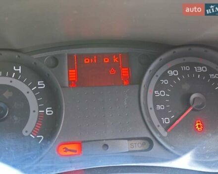 Рено Клио 2007 в Стрые на Automoto.ua Серый Рено Клио, объемом двигателя 1.2 л и пробегом 225 тыс. км за 3250 $, фото 19 на Automoto.ua