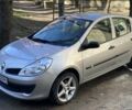 Серый Рено Клио, объемом двигателя 1.2 л и пробегом 154 тыс. км за 4800 $, фото 1 на Automoto.ua