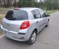 Серый Рено Клио, объемом двигателя 1.1 л и пробегом 230 тыс. км за 4115 $, фото 7 на Automoto.ua