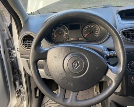 Серый Рено Клио, объемом двигателя 1.2 л и пробегом 154 тыс. км за 4800 $, фото 9 на Automoto.ua