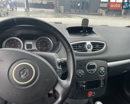 Сірий Рено Кліо, об'ємом двигуна 1.2 л та пробігом 298 тис. км за 3750 $, фото 11 на Automoto.ua