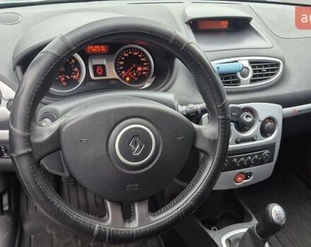 Сірий Рено Кліо, об'ємом двигуна 1.15 л та пробігом 166 тис. км за 3900 $, фото 8 на Automoto.ua