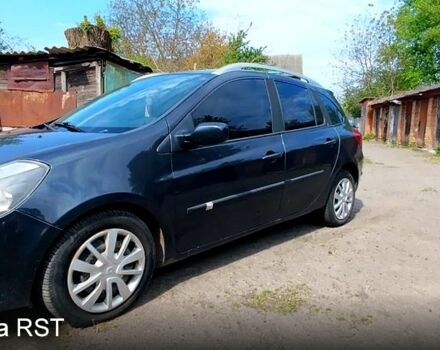 Серый Рено Клио, объемом двигателя 1.5 л и пробегом 168 тыс. км за 4200 $, фото 2 на Automoto.ua