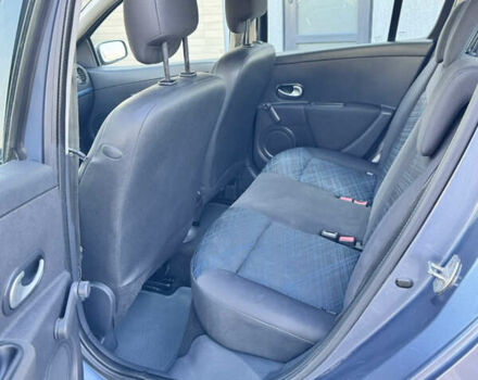 Серый Рено Клио, объемом двигателя 1.15 л и пробегом 130 тыс. км за 5100 $, фото 17 на Automoto.ua