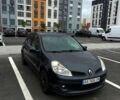 Серый Рено Клио, объемом двигателя 1.4 л и пробегом 160 тыс. км за 5000 $, фото 1 на Automoto.ua