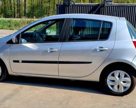 Сірий Рено Кліо, об'ємом двигуна 1.6 л та пробігом 178 тис. км за 6400 $, фото 4 на Automoto.ua