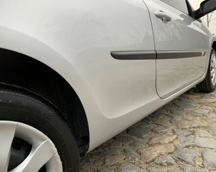 Сірий Рено Кліо, об'ємом двигуна 1.1 л та пробігом 300 тис. км за 3850 $, фото 14 на Automoto.ua