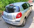 Сірий Рено Кліо, об'ємом двигуна 1.4 л та пробігом 250 тис. км за 3950 $, фото 6 на Automoto.ua
