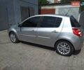 Серый Рено Клио, объемом двигателя 2 л и пробегом 220 тыс. км за 6499 $, фото 7 на Automoto.ua