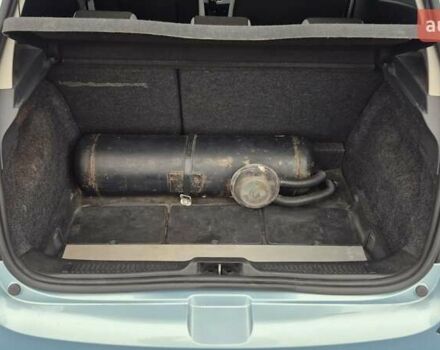 Сірий Рено Кліо, об'ємом двигуна 1.15 л та пробігом 166 тис. км за 3900 $, фото 13 на Automoto.ua