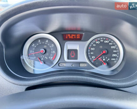 Серый Рено Клио, объемом двигателя 1.15 л и пробегом 130 тыс. км за 5100 $, фото 9 на Automoto.ua