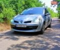 Сірий Рено Кліо, об'ємом двигуна 1.4 л та пробігом 250 тис. км за 3950 $, фото 4 на Automoto.ua