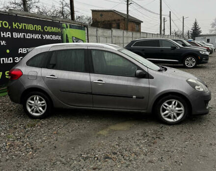 Серый Рено Клио, объемом двигателя 1.46 л и пробегом 249 тыс. км за 5900 $, фото 4 на Automoto.ua