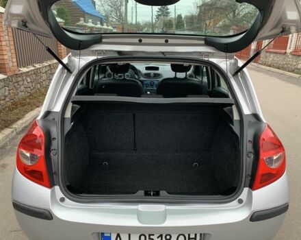 Серый Рено Клио, объемом двигателя 1.1 л и пробегом 180 тыс. км за 4900 $, фото 7 на Automoto.ua