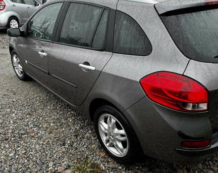 Серый Рено Клио, объемом двигателя 1.46 л и пробегом 249 тыс. км за 5900 $, фото 6 на Automoto.ua