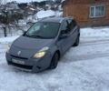Серый Рено Клио, объемом двигателя 1.2 л и пробегом 215 тыс. км за 2000 $, фото 1 на Automoto.ua