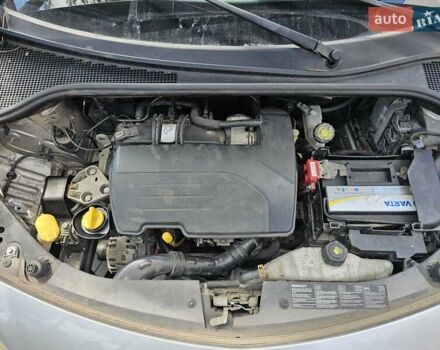 Сірий Рено Кліо, об'ємом двигуна 1.2 л та пробігом 193 тис. км за 5000 $, фото 12 на Automoto.ua