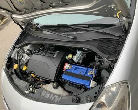 Серый Рено Клио, объемом двигателя 1.1 л и пробегом 180 тыс. км за 4900 $, фото 9 на Automoto.ua