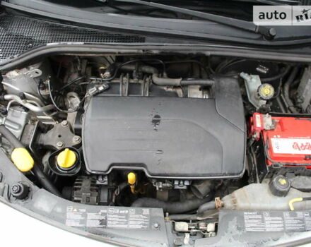 Сірий Рено Кліо, об'ємом двигуна 1.1 л та пробігом 244 тис. км за 4850 $, фото 21 на Automoto.ua