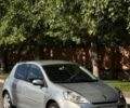 Сірий Рено Кліо, об'ємом двигуна 1.5 л та пробігом 240 тис. км за 3595 $, фото 1 на Automoto.ua