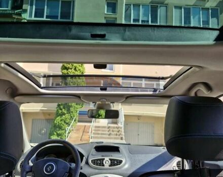 Сірий Рено Кліо, об'ємом двигуна 1.2 л та пробігом 175 тис. км за 5500 $, фото 15 на Automoto.ua