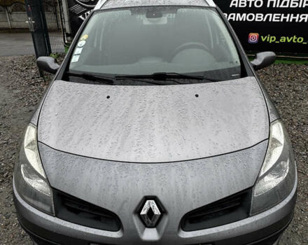 Серый Рено Клио, объемом двигателя 1.46 л и пробегом 249 тыс. км за 5900 $, фото 2 на Automoto.ua