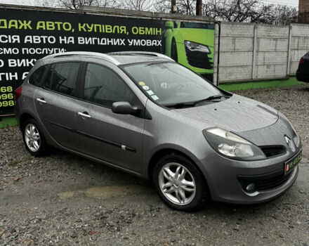 Серый Рено Клио, объемом двигателя 1.46 л и пробегом 249 тыс. км за 5900 $, фото 5 на Automoto.ua