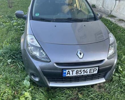Серый Рено Клио, объемом двигателя 1.1 л и пробегом 198 тыс. км за 4300 $, фото 3 на Automoto.ua
