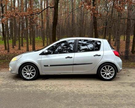 Серый Рено Клио, объемом двигателя 1.5 л и пробегом 284 тыс. км за 5000 $, фото 4 на Automoto.ua