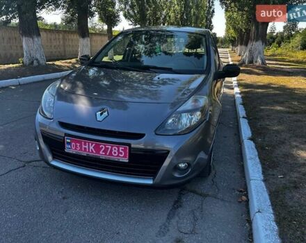 Серый Рено Клио, объемом двигателя 1.2 л и пробегом 180 тыс. км за 5500 $, фото 7 на Automoto.ua