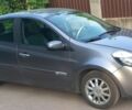 Сірий Рено Кліо, об'ємом двигуна 1.6 л та пробігом 157 тис. км за 7500 $, фото 2 на Automoto.ua