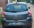 Сірий Рено Кліо, об'ємом двигуна 1.6 л та пробігом 157 тис. км за 7500 $, фото 1 на Automoto.ua